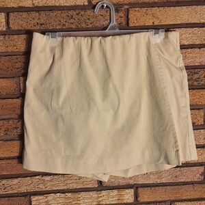 Boston Proper Size 6 Tan Skort
